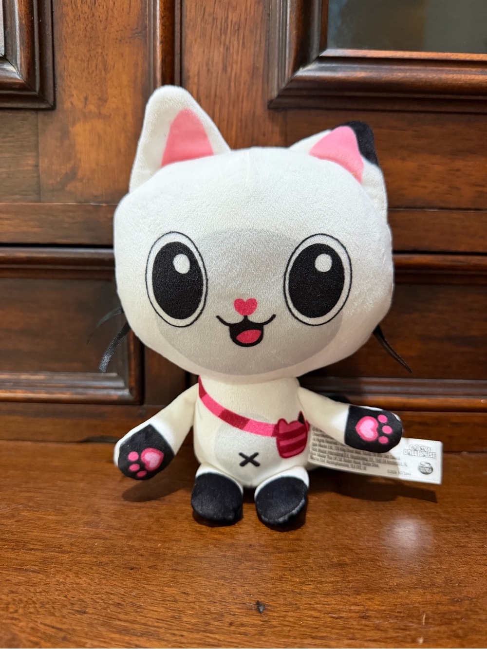 Spin Master Gabby’s Dollhouse Pandy Paws Cat Plush Stuffed Animal 7” White